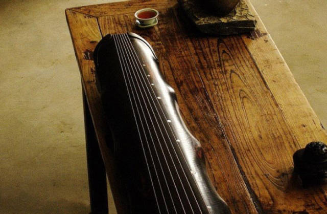 新余市古琴蕴含的传统文化，一把古琴制备出来要两年的时间